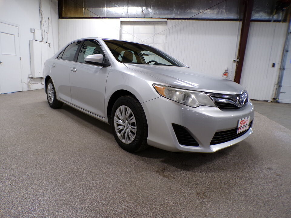 2012 Toyota Camry  - Tom's Credit City