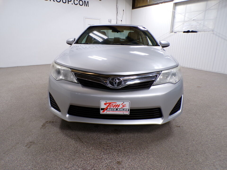2012 Toyota Camry  - Tom's Credit City