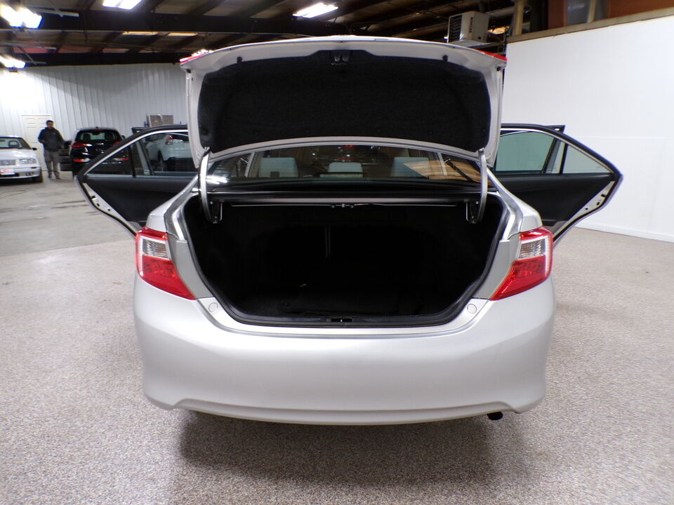 2012 Toyota Camry  - Tom's Credit City