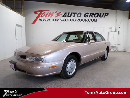 1999 Oldsmobile 88  - Tom's Auto Group