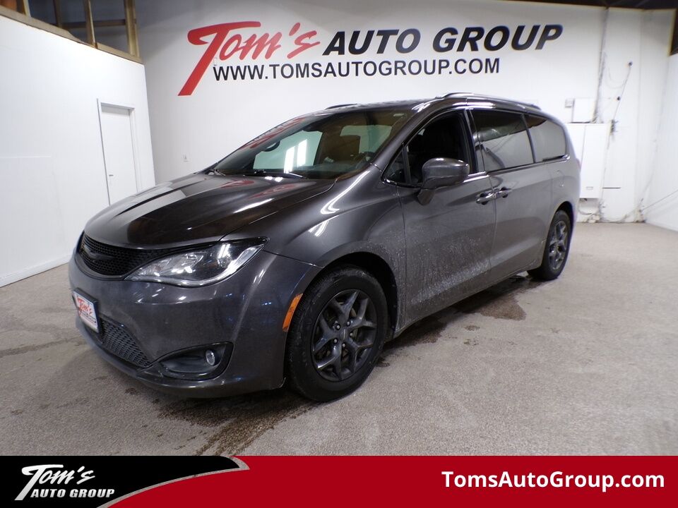 2019 Chrysler Pacifica  - Tom's Auto Sales, Inc.