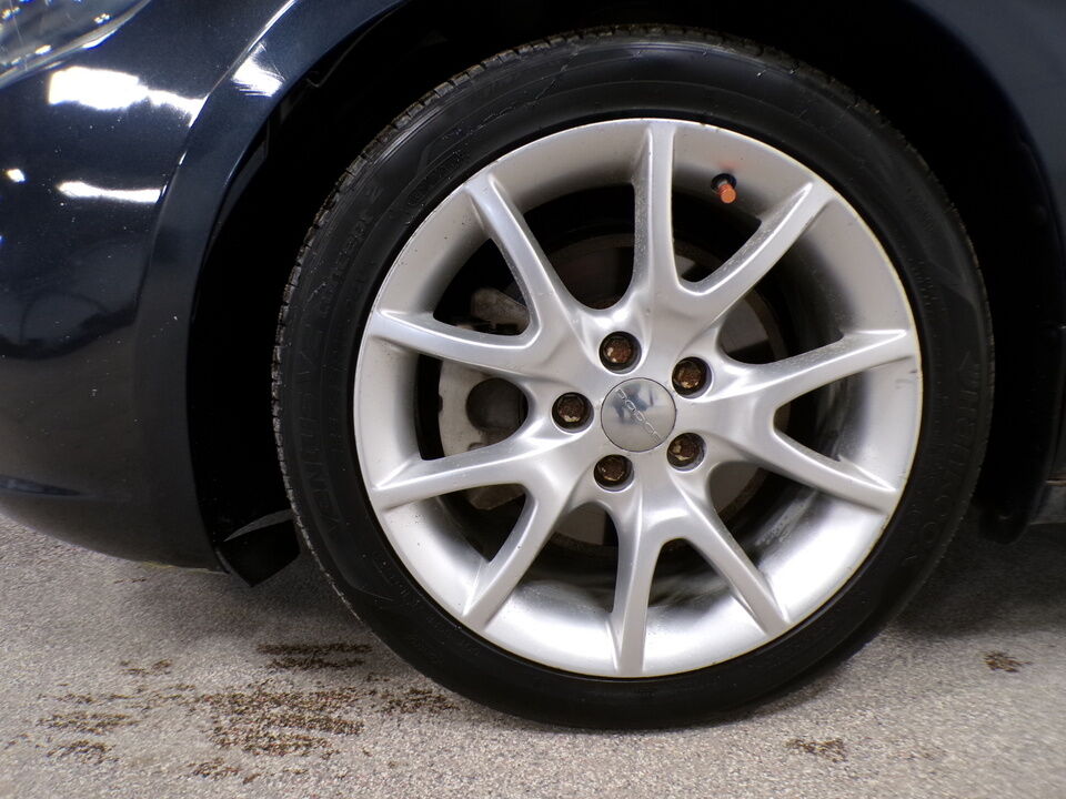 2013 Dodge Dart  - Tom's Budget Cars