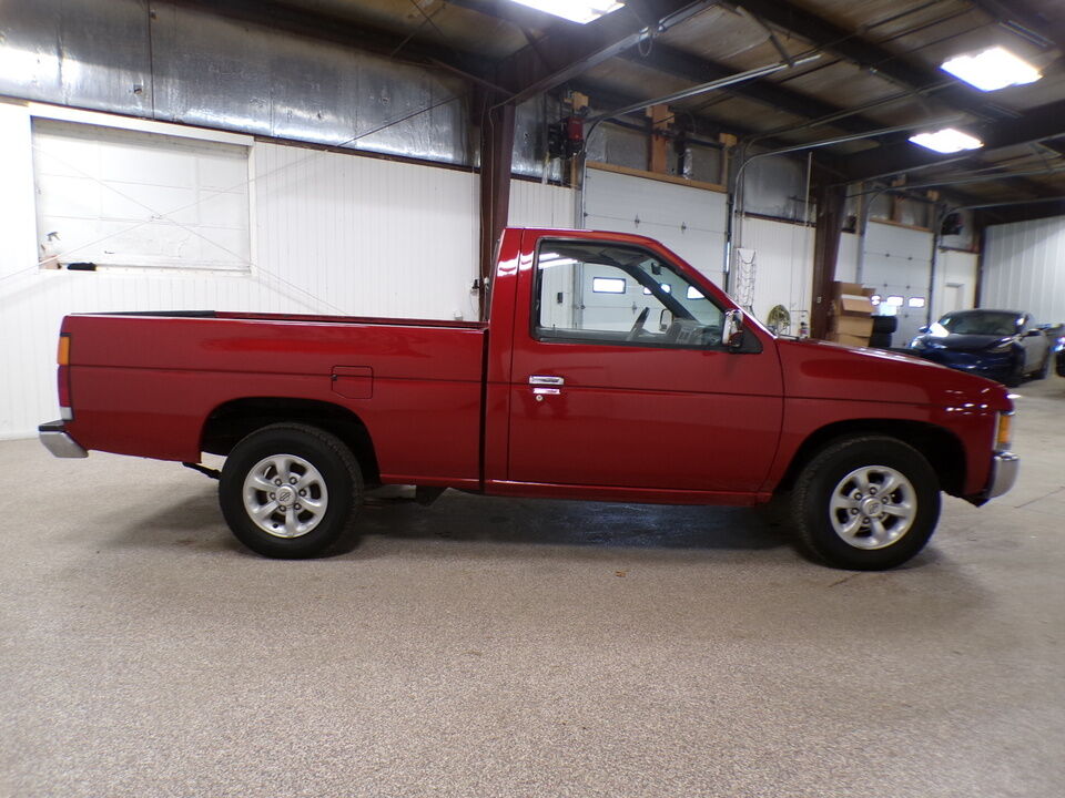 1997 Nissan Trucks 2WD  - Tom's Credit City