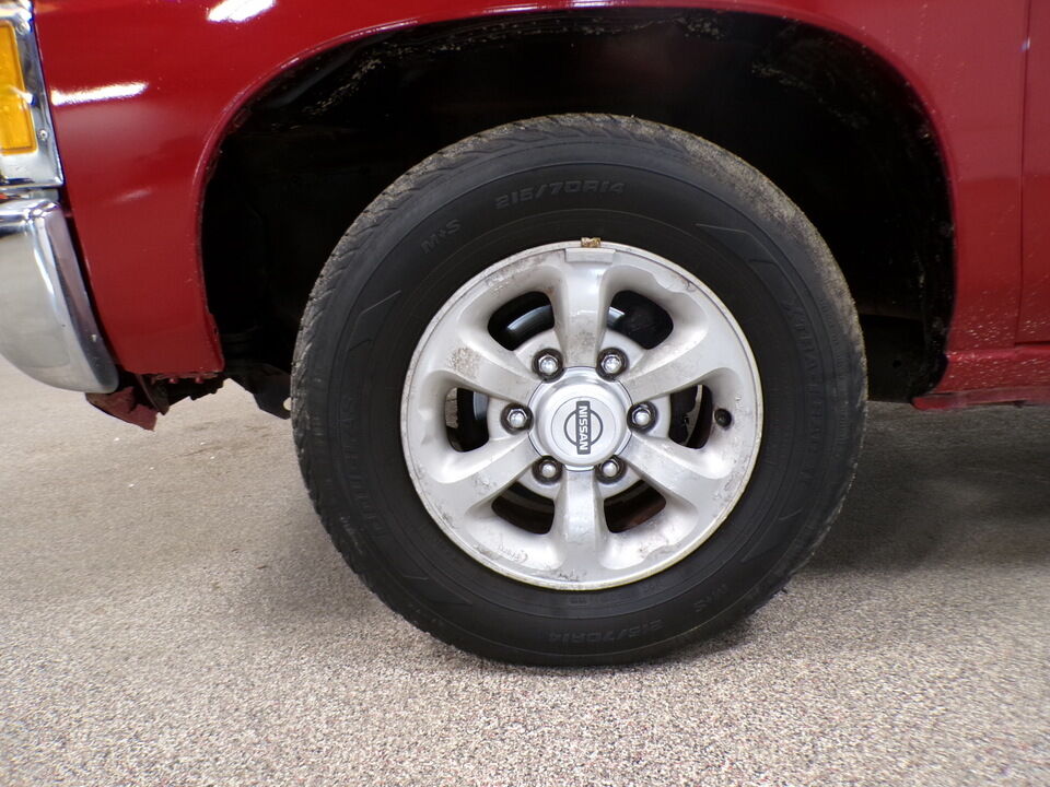 1997 Nissan Trucks 2WD  - Tom's Credit City