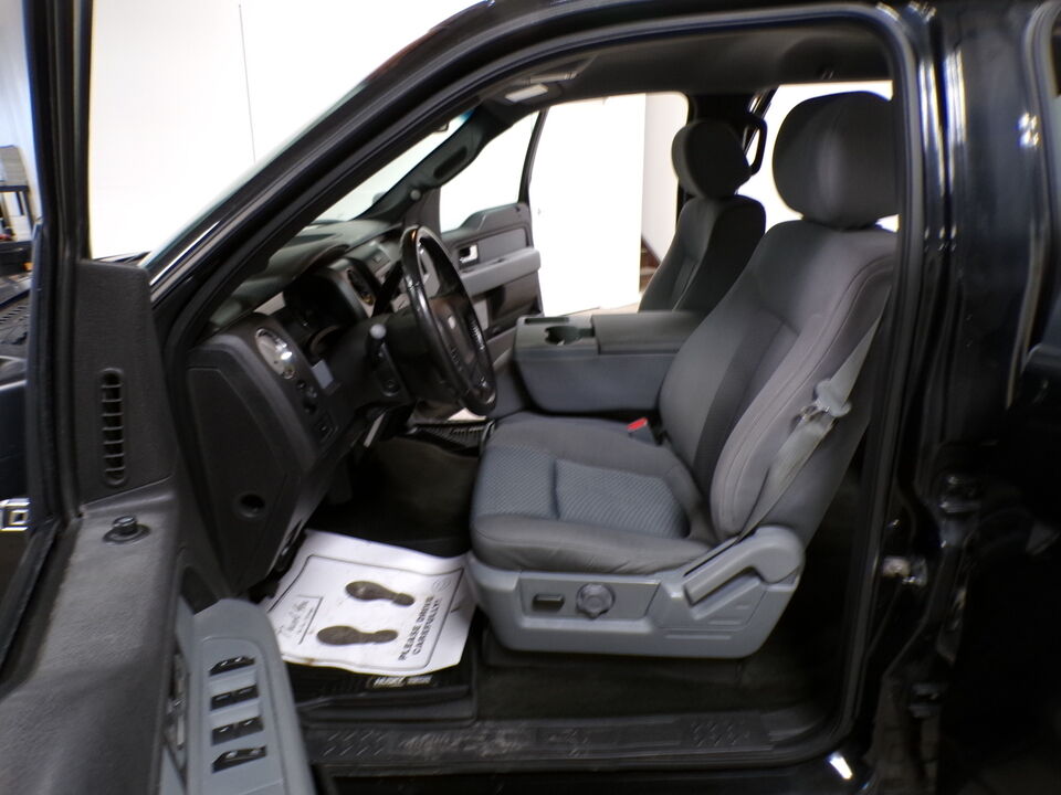 2013 Ford F-150  - Tom's Credit City