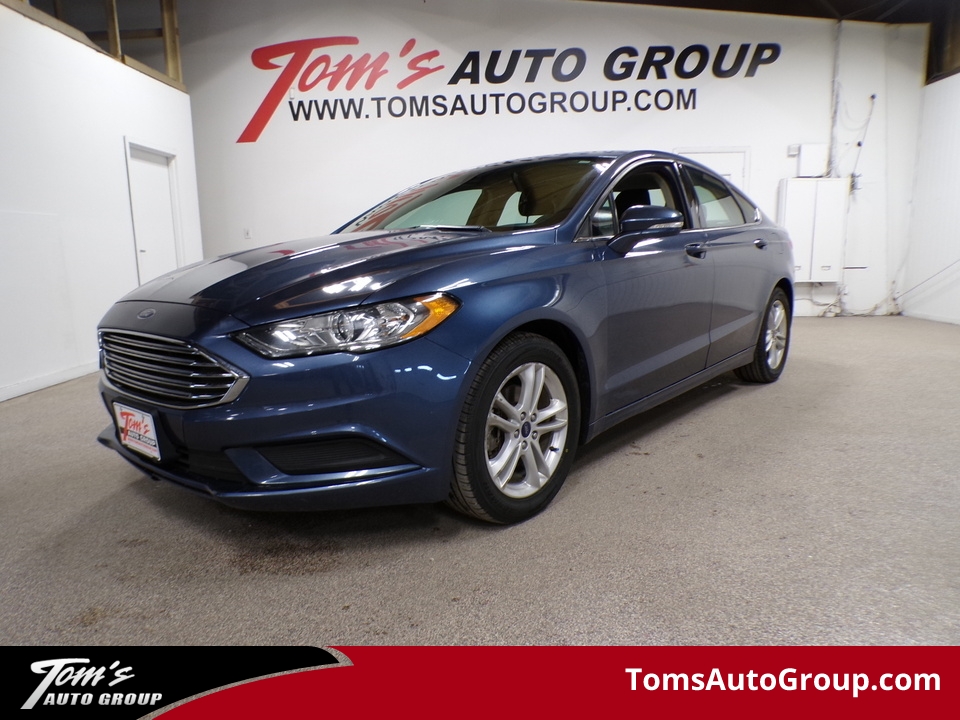 2018 Ford Fusion SE  - W21952L  - Toms Auto Sales West