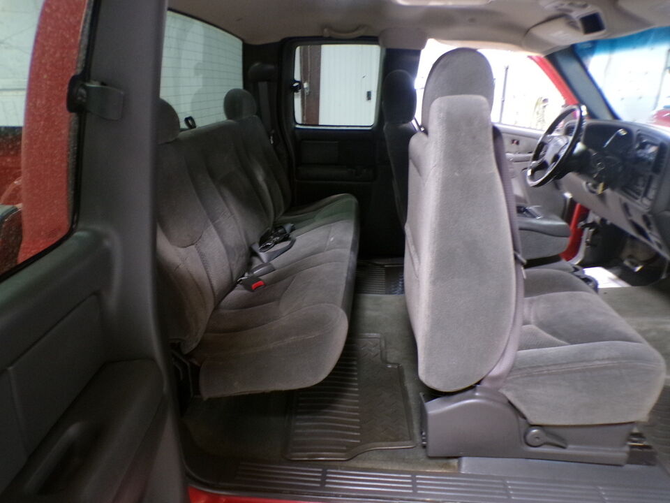 2003 Chevrolet Silverado 1500  - Tom's Budget Cars