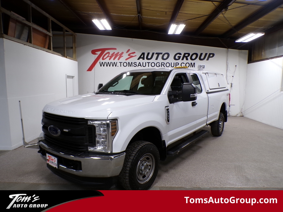 2018 Ford F-250 XL  - T98698  - Tom's Truck