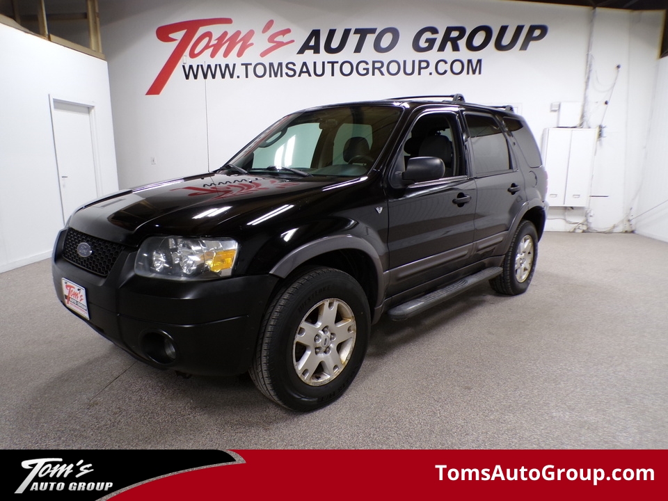 2006 Ford Escape XLT  - B27398  - Tom's Budget Cars