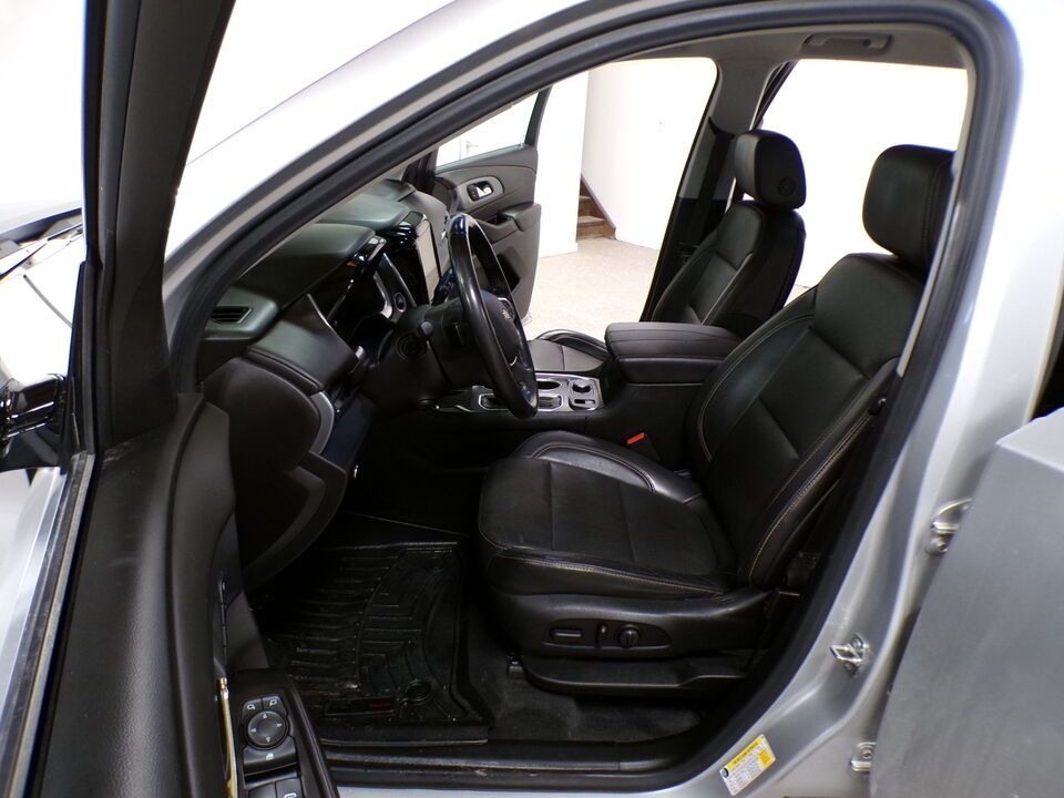 2020 Chevrolet Traverse  - Tom's Budget Cars