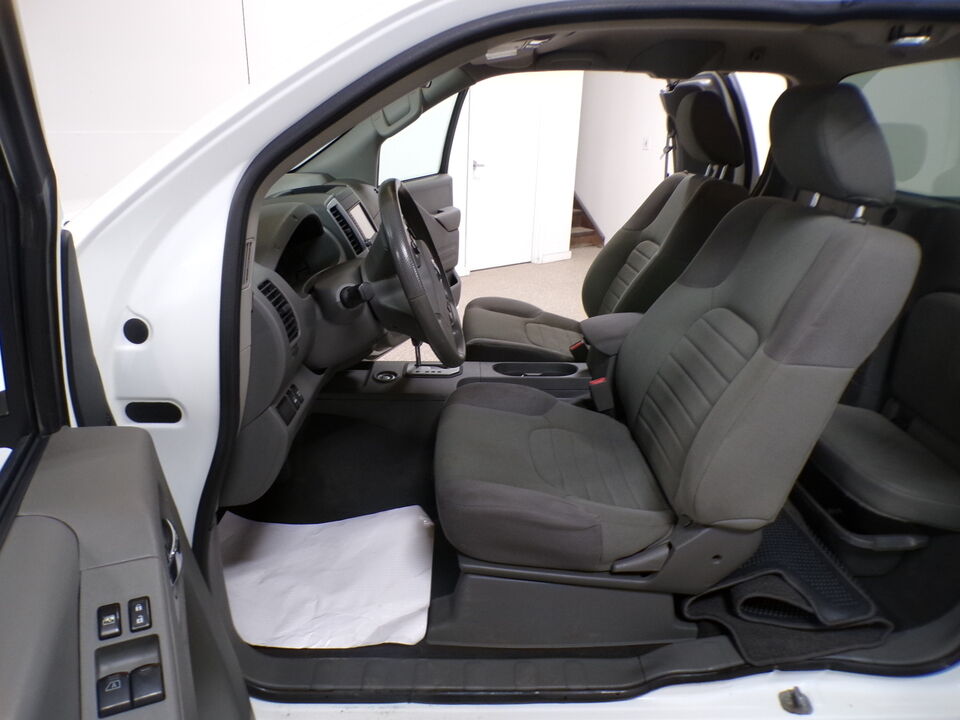 2021 Nissan Frontier  - Tom's Credit City