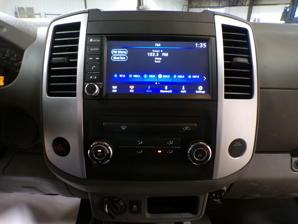 2021 Nissan Frontier  - Tom's Credit City