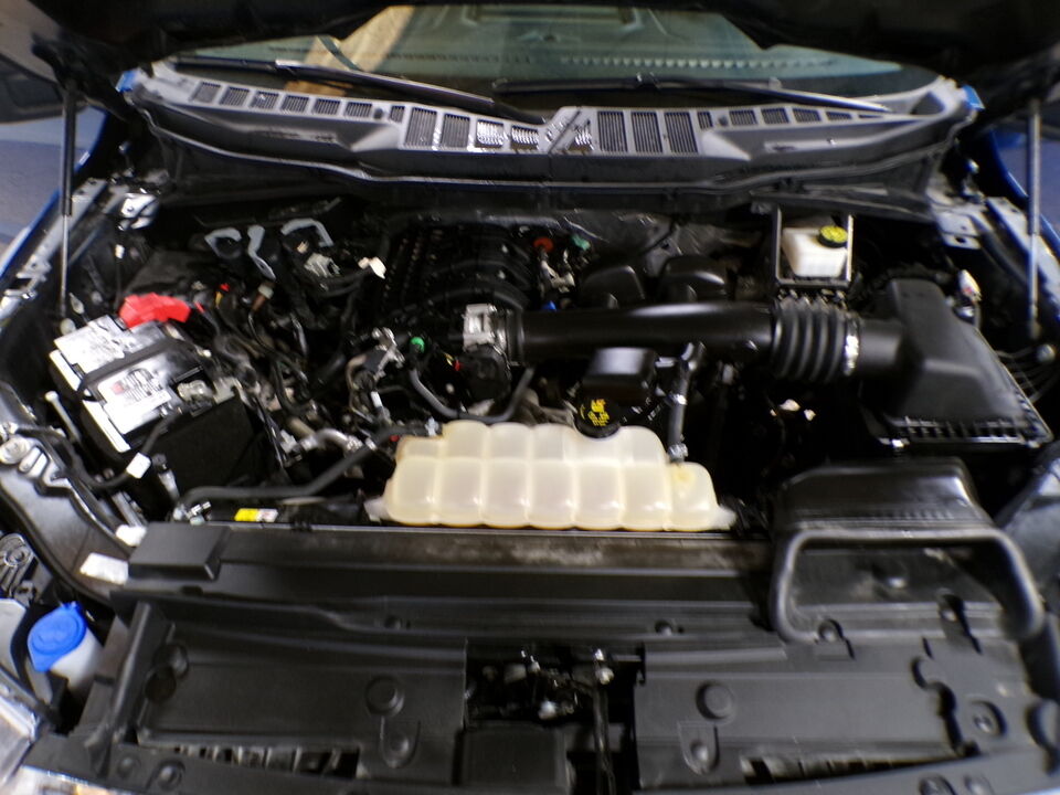 2022 Ford F-150  - Tom's Credit City