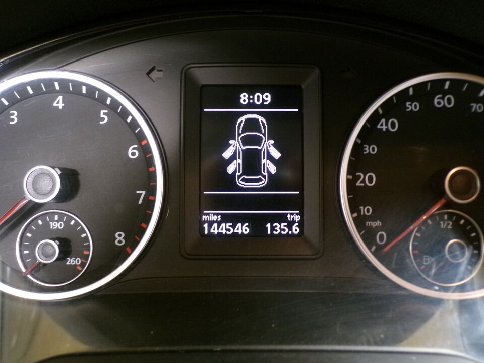 2010 Volkswagen Tiguan  - Tom's Budget Cars