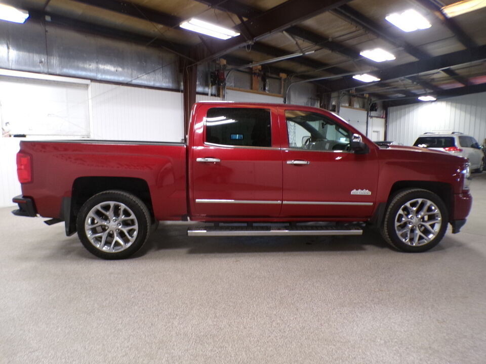 2018 Chevrolet Silverado 1500  - Tom's Credit City