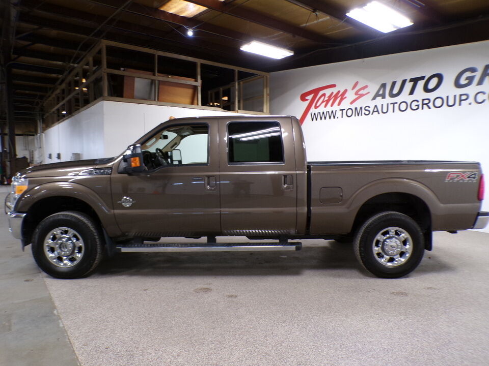 2015 Ford F-250  - Tom's Credit City