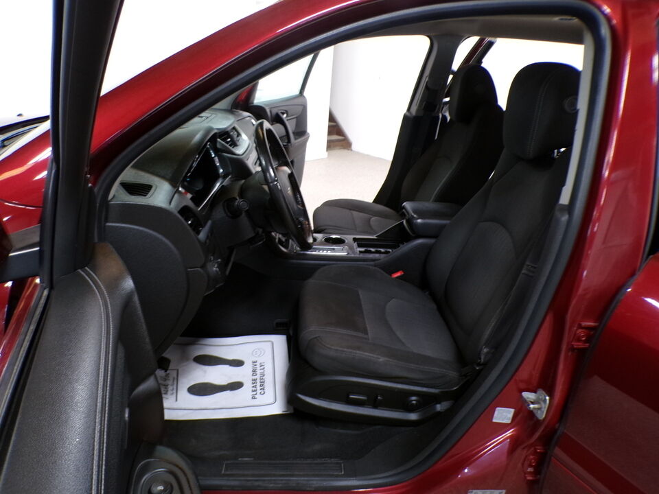 2015 Chevrolet Traverse  - Tom's Credit City