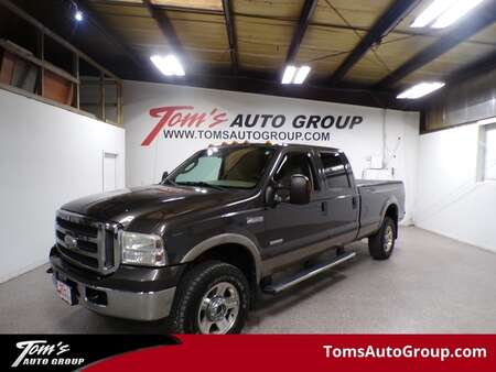 2005 Ford F-350 Lariat for Sale  - T11905L  - Tom's Auto Group