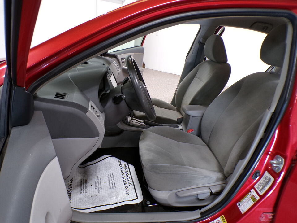 2010 Toyota Corolla  - Tom's Credit City