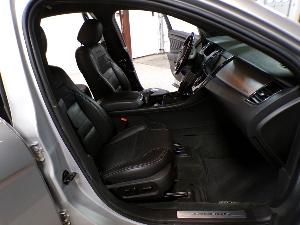 2014 Ford Taurus  - Tom's Credit City