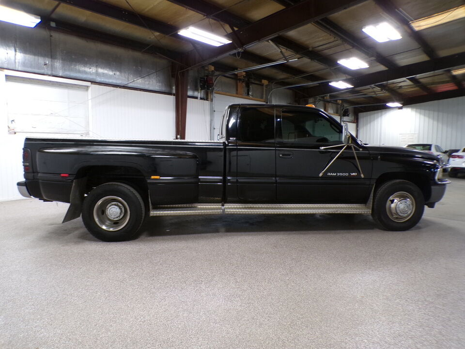 1999 Dodge Ram 3500  - Tom's Budget Cars