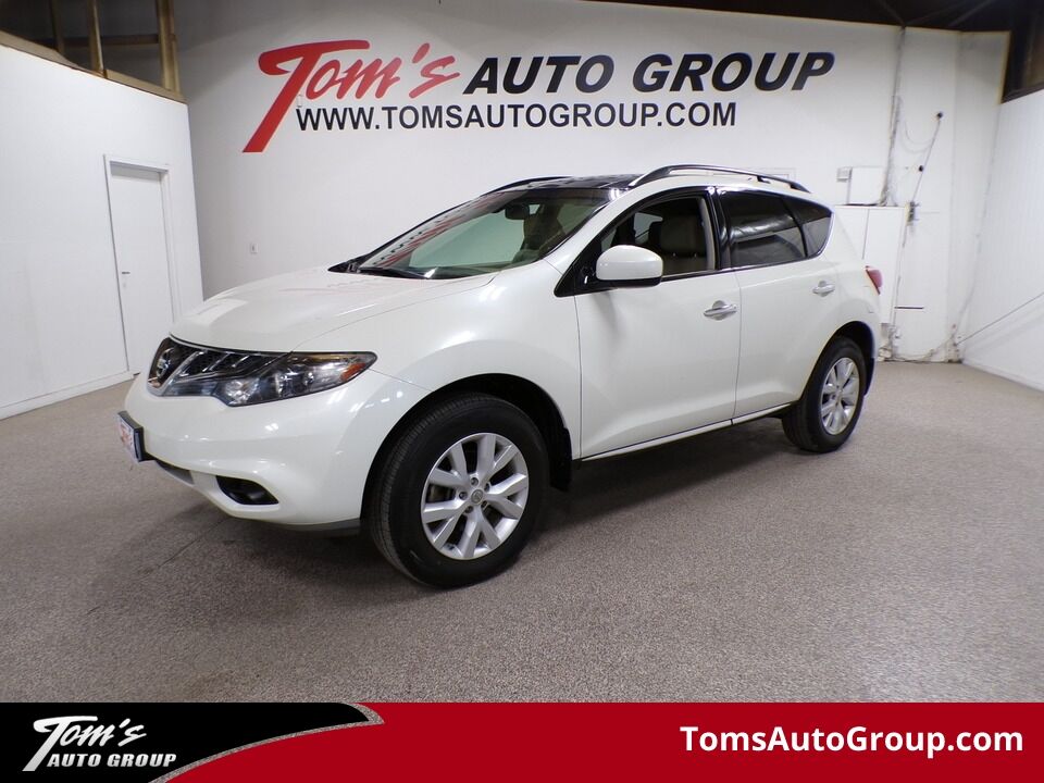 2011 Nissan Murano  - Tom's Auto Group