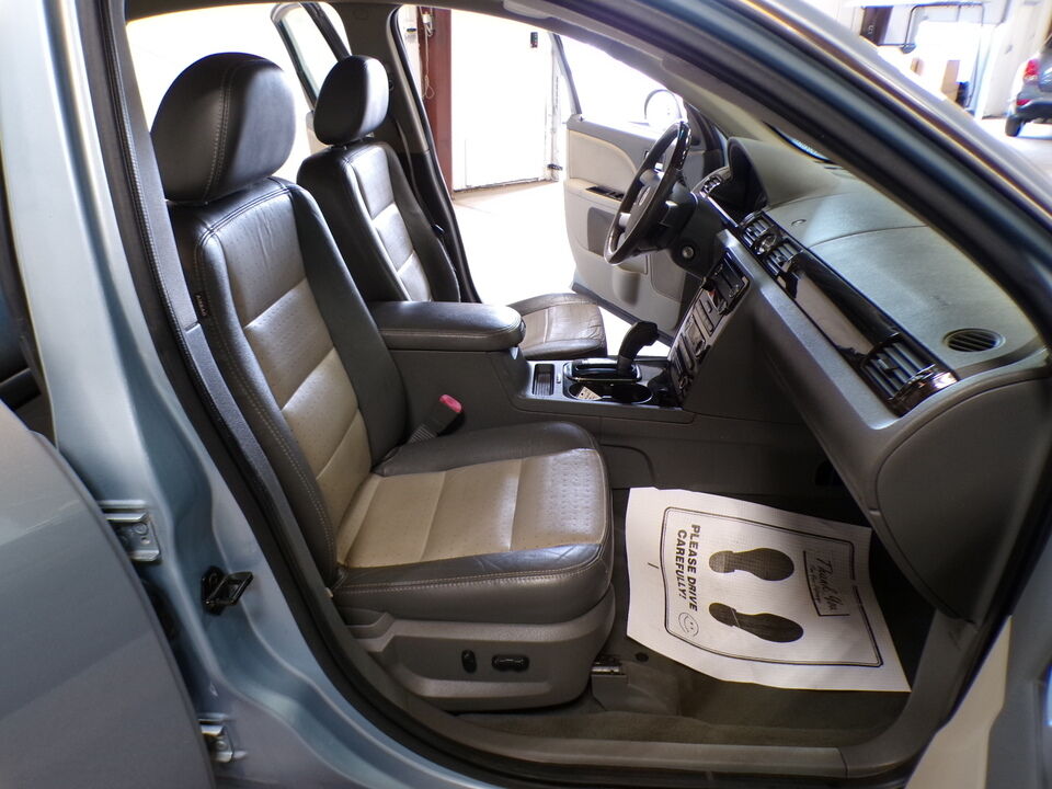 2008 Mercury Sable  - Tom's Credit City