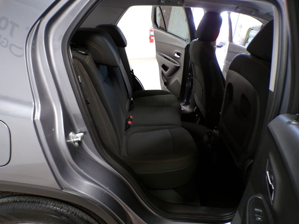 2020 Chevrolet Trax  - Tom's Credit City