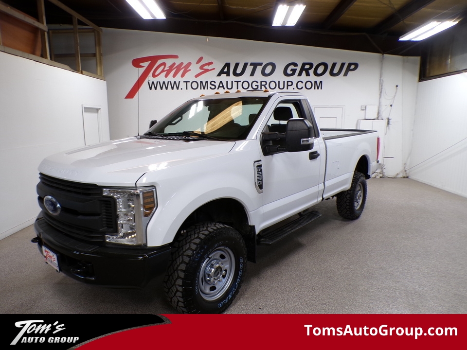 2018 Ford F-250 XL  - M02267C  - Tom's Auto Sales, Inc.