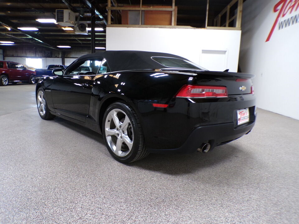 2015 Chevrolet Camaro  - Tom's Budget Cars