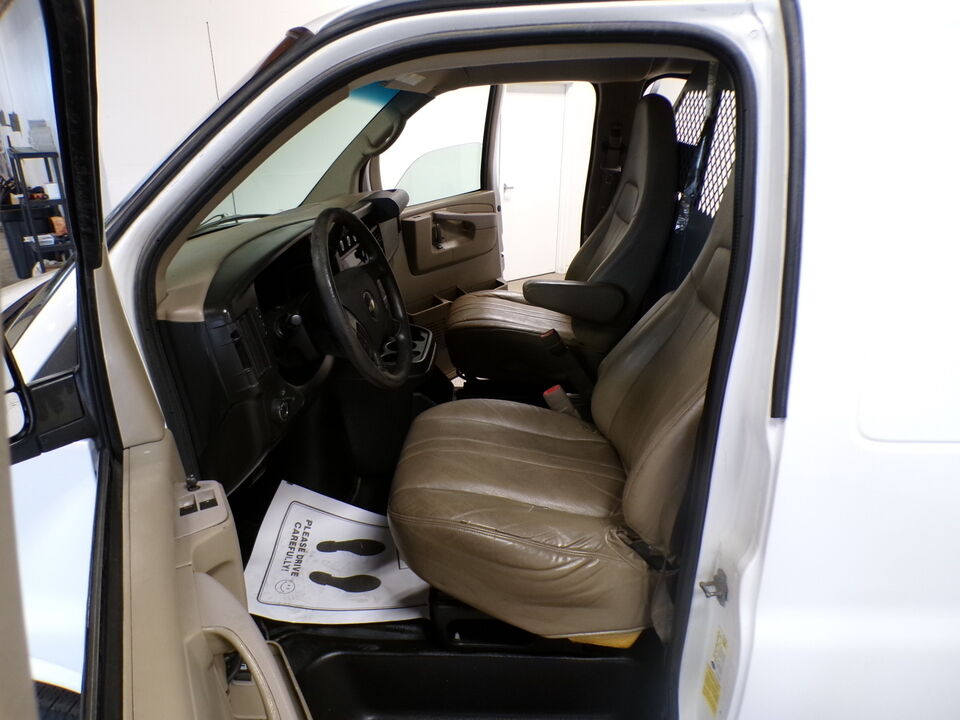 2014 Chevrolet Express  - Tom's Budget Cars