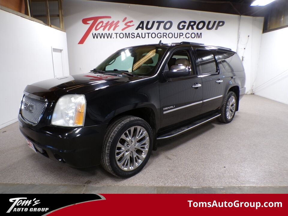 2012 GMC Yukon XL  - Tom's Budget Cars