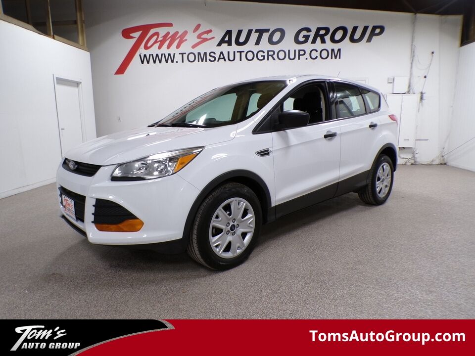 2015 Ford Escape  - Tom's Auto Group