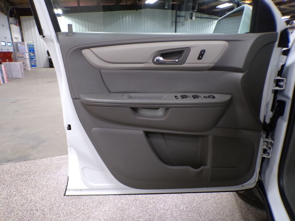 2017 Chevrolet Traverse  - Tom's Auto Sales, Inc.