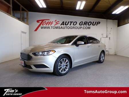 2017 Ford Fusion SE for Sale  - M47775L  - Tom's Auto Group