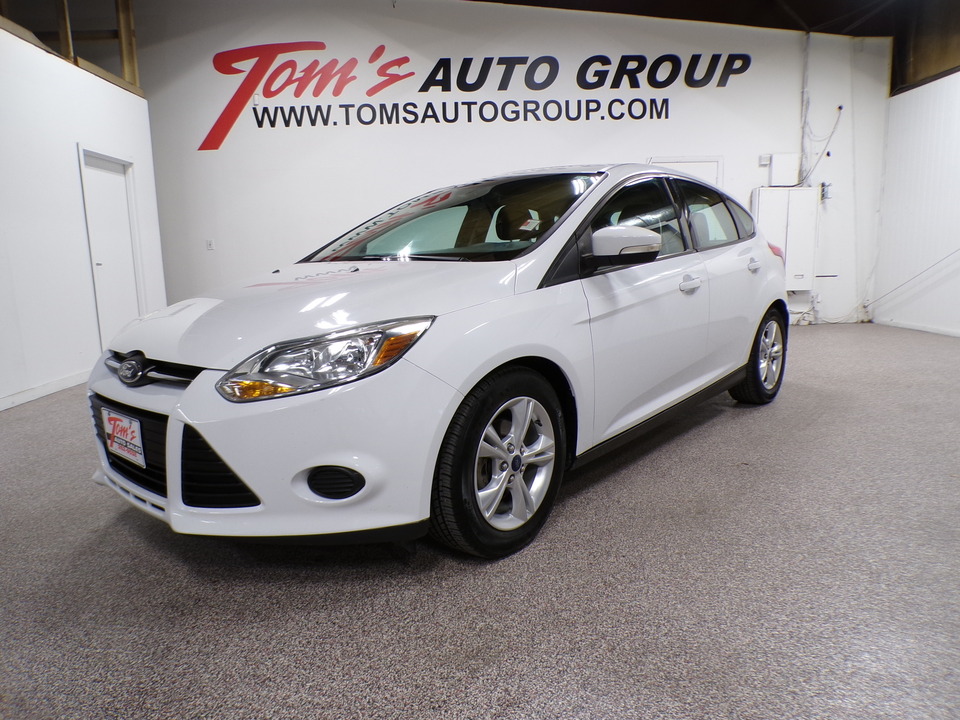 2014 Ford Focus SE  - S32020L  - Tom's Auto Group