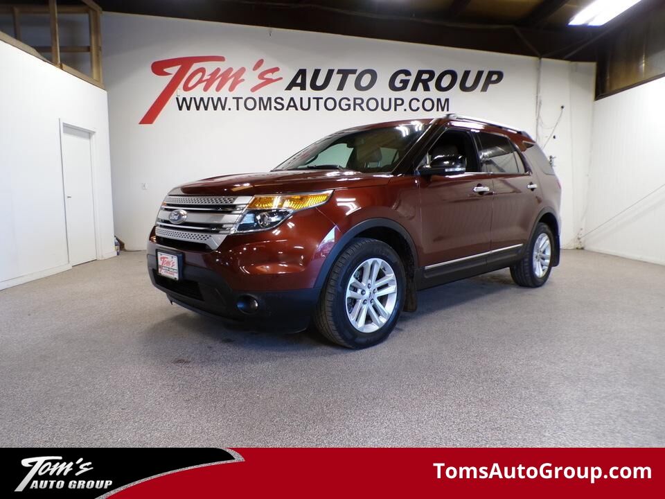 2015 Ford Explorer  - Tom's Auto Group