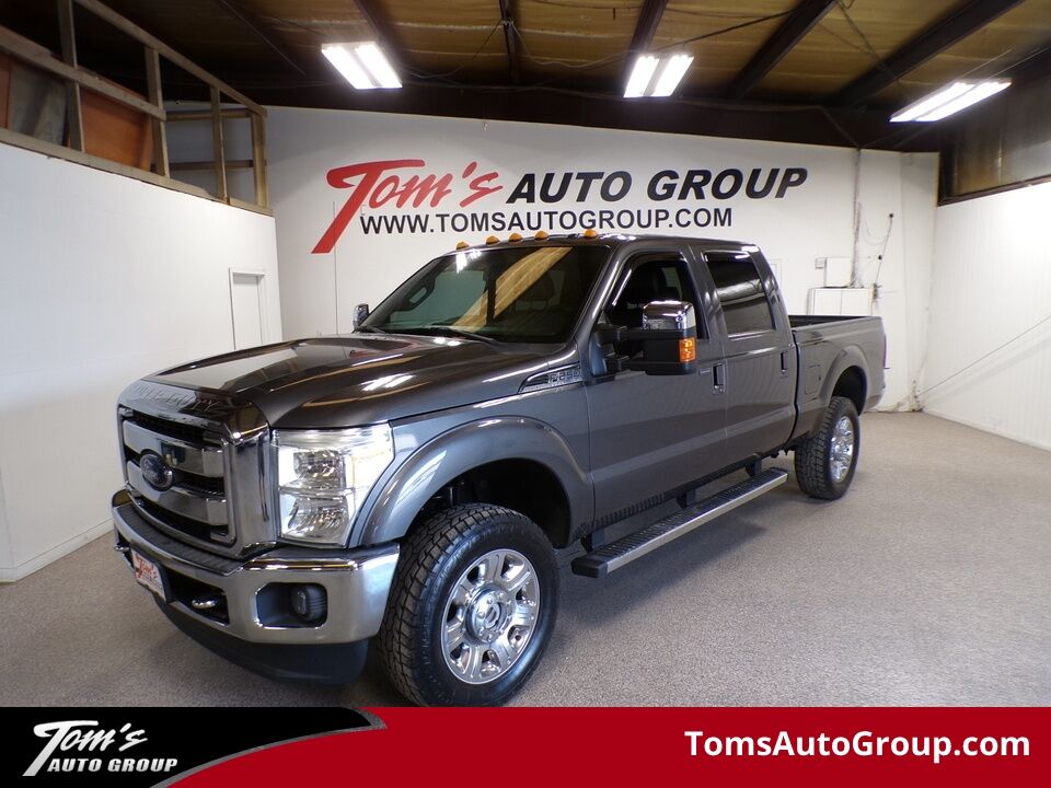 2015 Ford F-250  - Tom's Auto Sales, Inc.