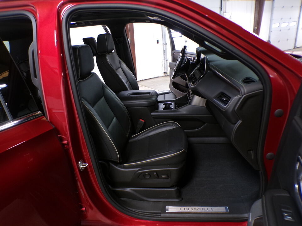 2021 Chevrolet Suburban  - Tom's Credit City