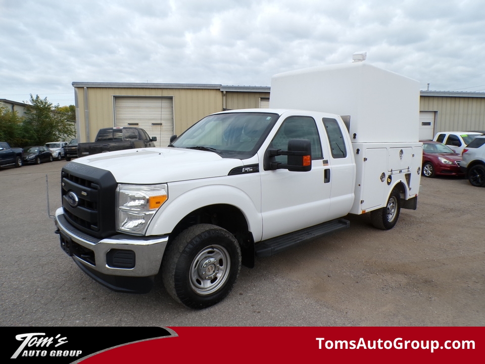 2015 Ford F-250 XL  - T17368C  - Tom's Truck