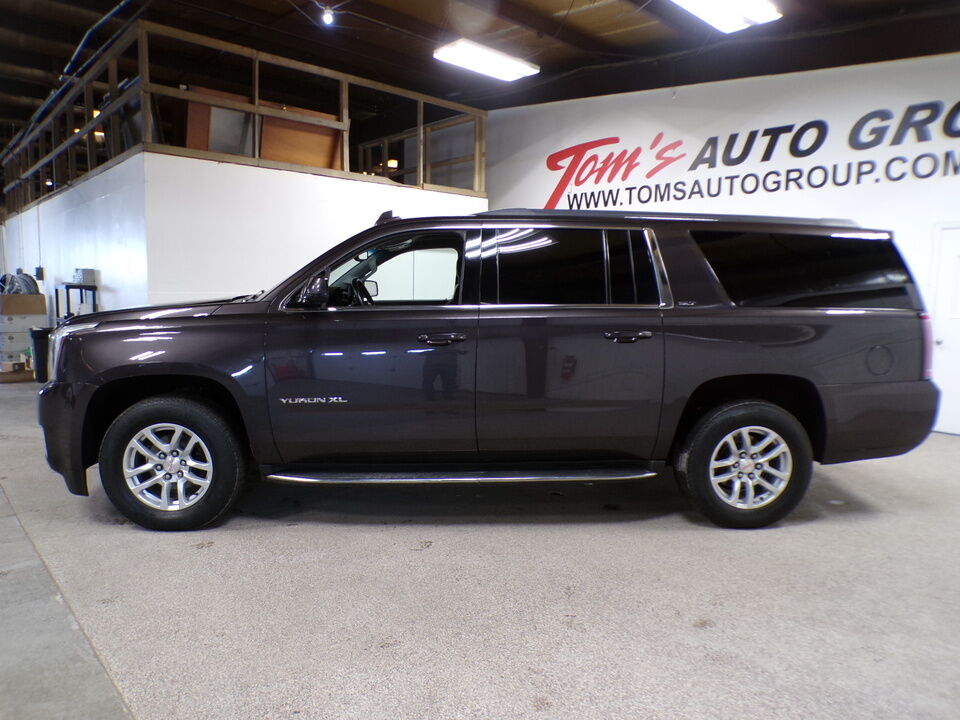 2015 GMC Yukon XL  - Tom's Credit City