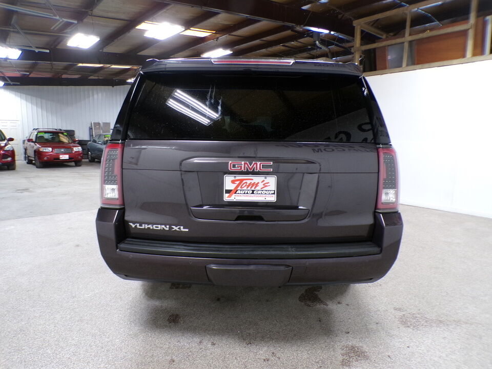 2015 GMC Yukon XL  - Tom's Credit City