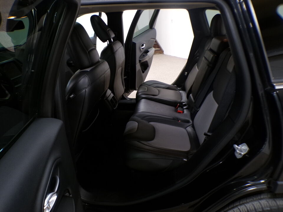 2014 Jeep Cherokee  - Tom's Credit City