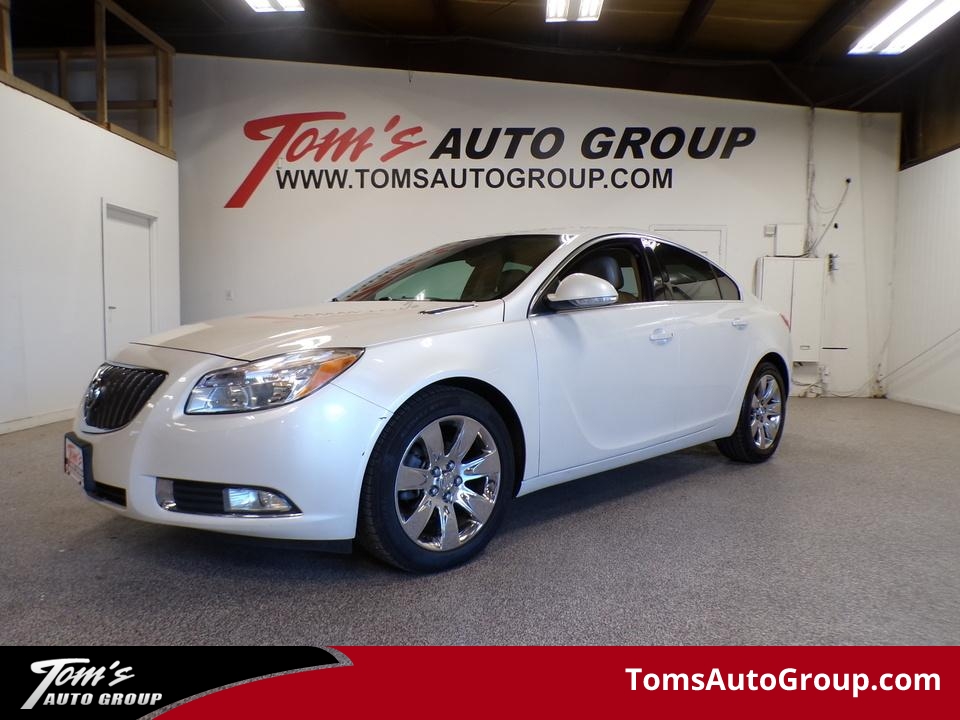 2012 Buick Regal Base  - W45644L  - Tom's Auto Group