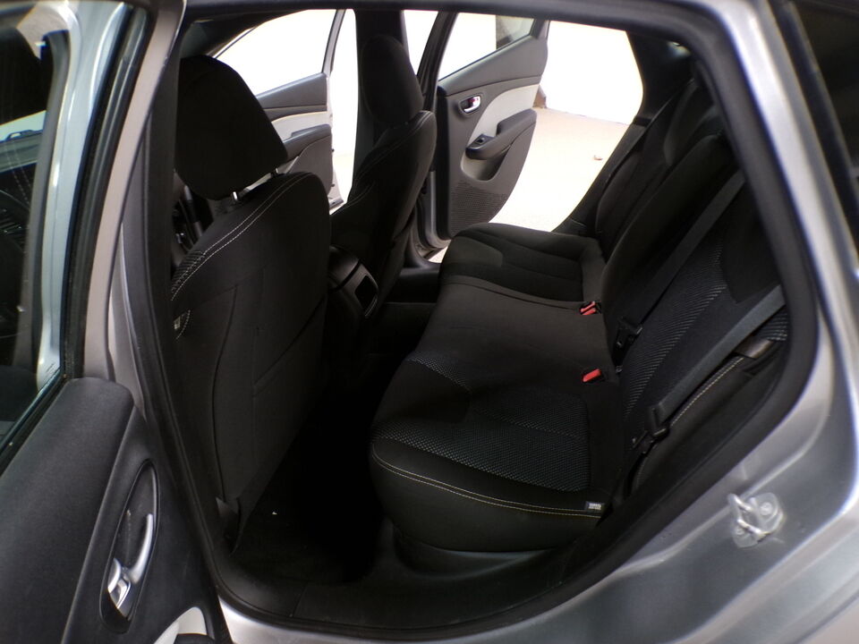2015 Dodge Dart  - Tom's Credit City