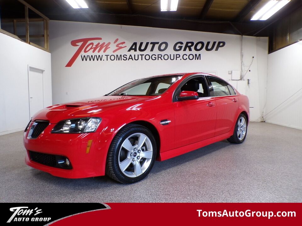 2009 Pontiac G8  - Tom's Auto Sales North