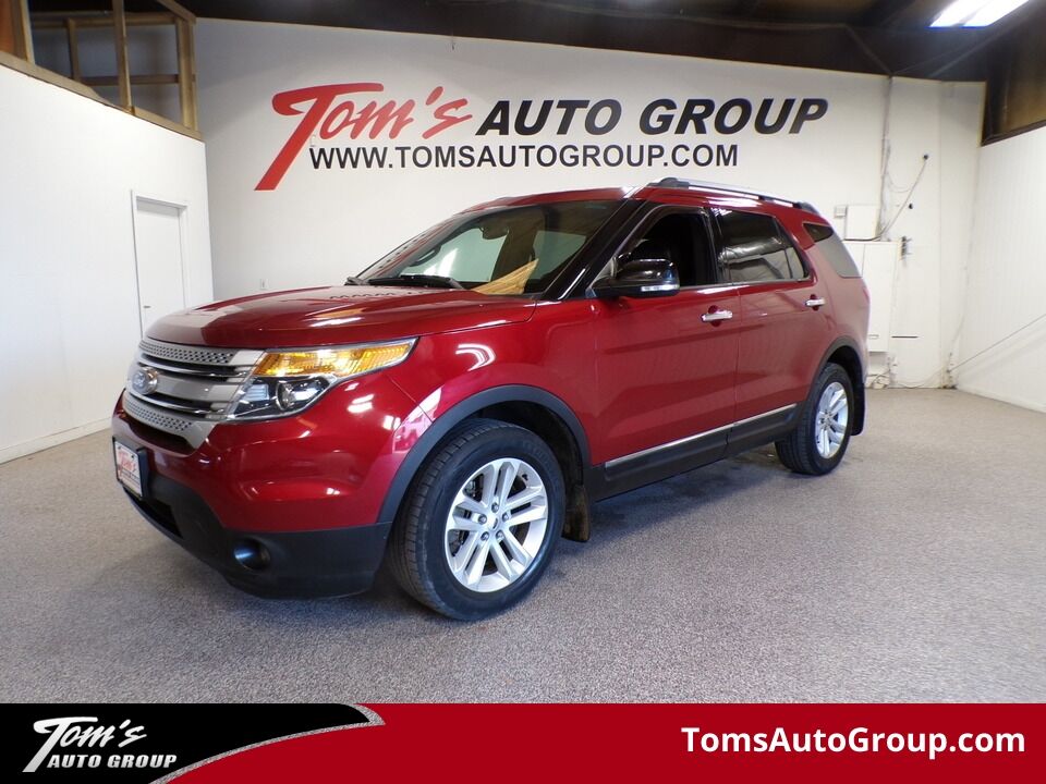 2014 Ford Explorer  - Tom's Auto Sales North