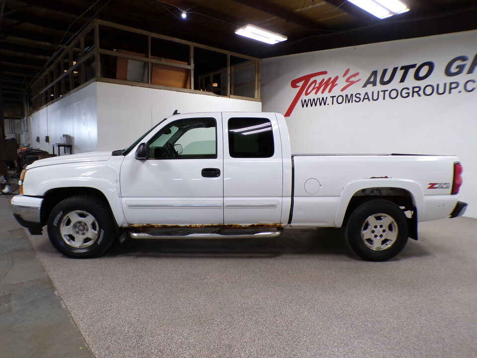 2006 Chevrolet Silverado 1500  - Tom's Credit City