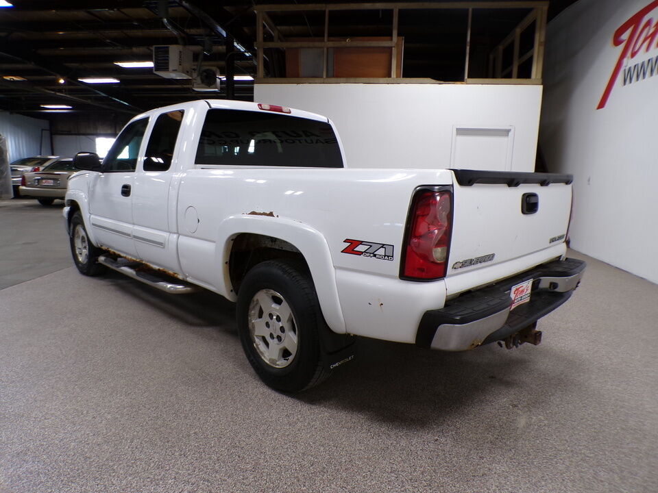 2006 Chevrolet Silverado 1500  - Tom's Credit City