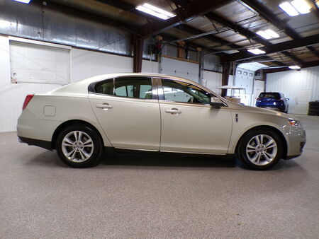 2010 Lincoln MKS  - Tom's Auto Sales, Inc.